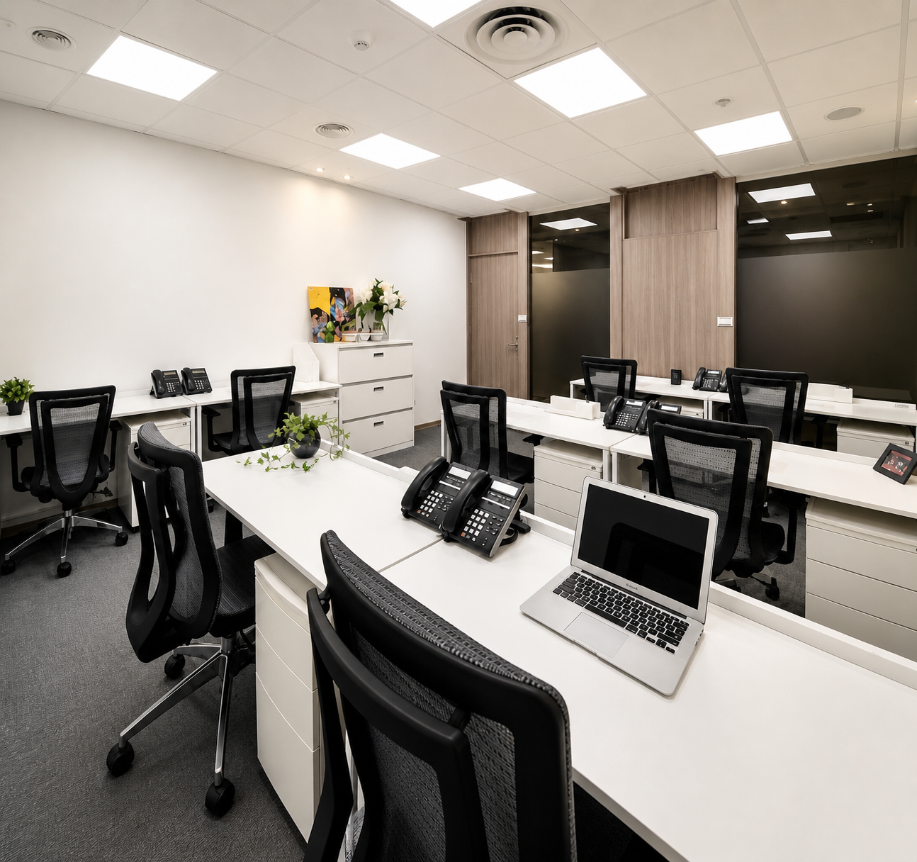 Professional office cleaning service in Miami